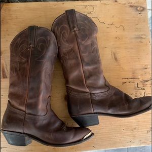 Durango boots size 6&1/2